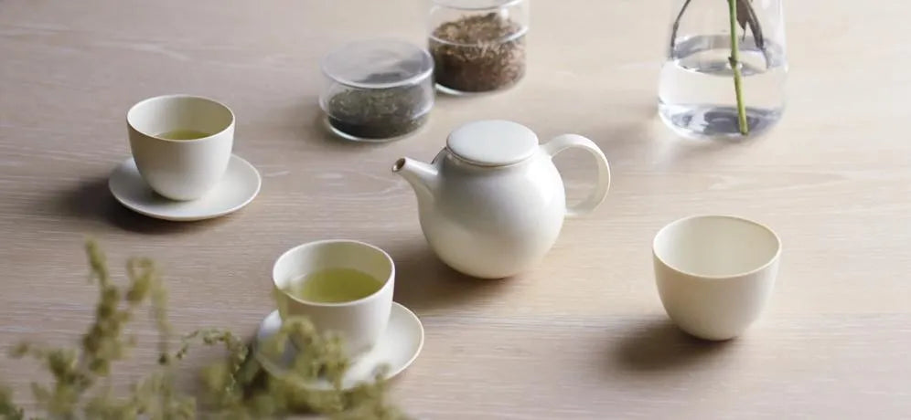 PEBBLE cup & saucer 180ml (6oz)