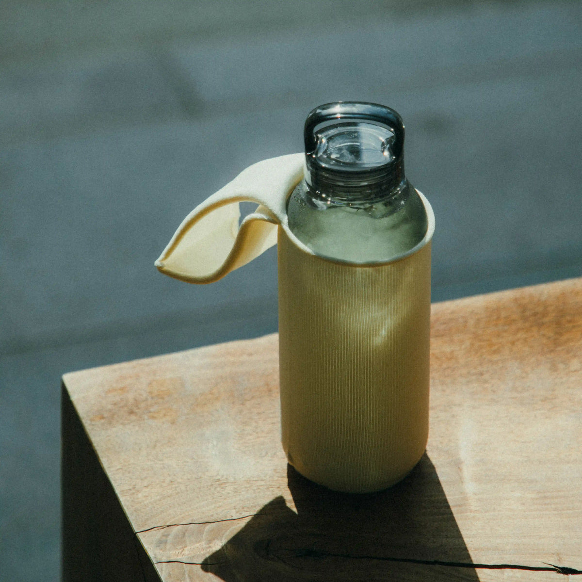 Futo Wrist Sling and WATER BOTTLE