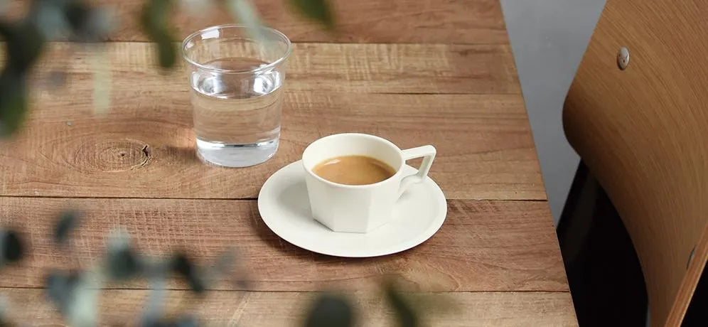 OCT cup & saucer 80ml / 3oz