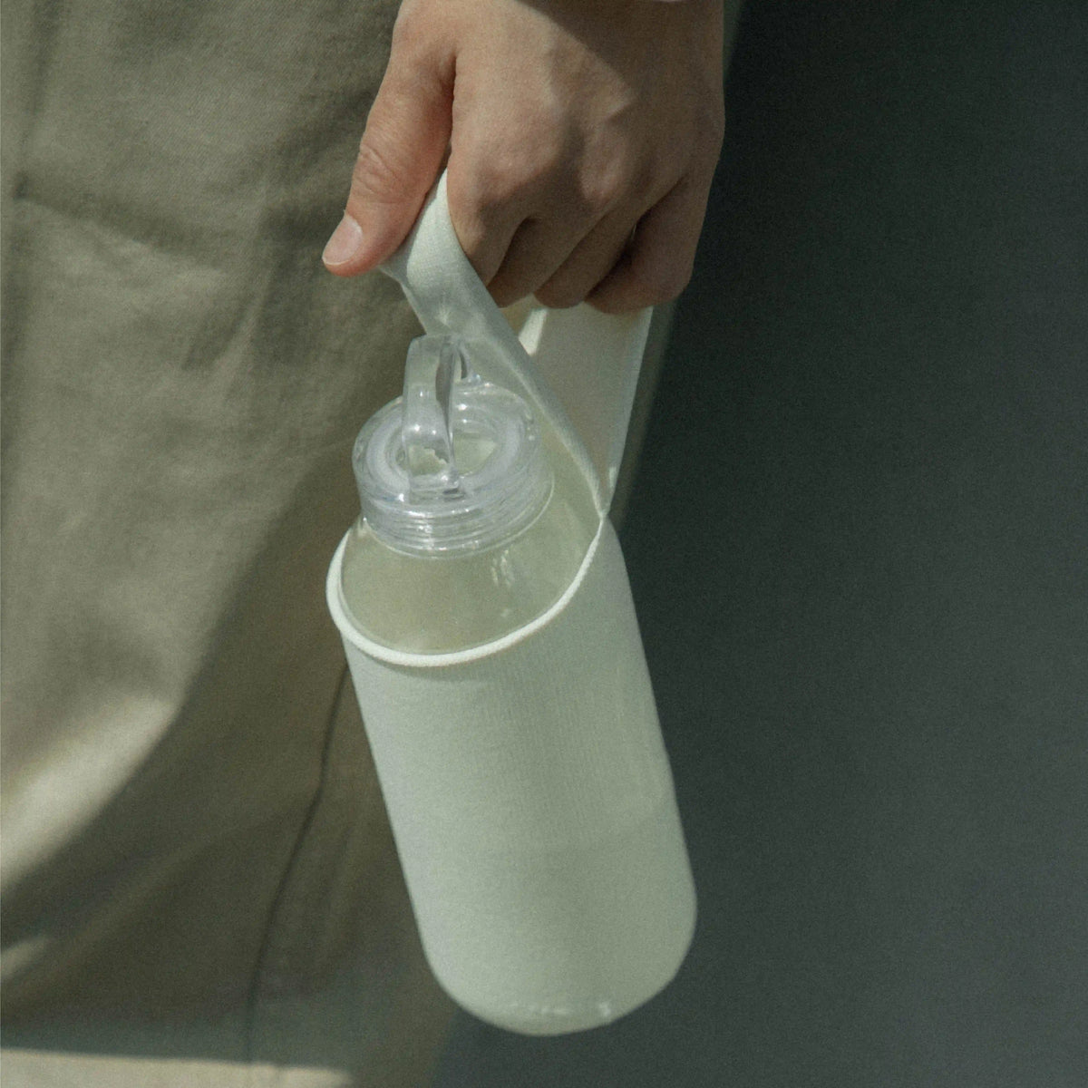 Futo Wrist Sling and WATER BOTTLE